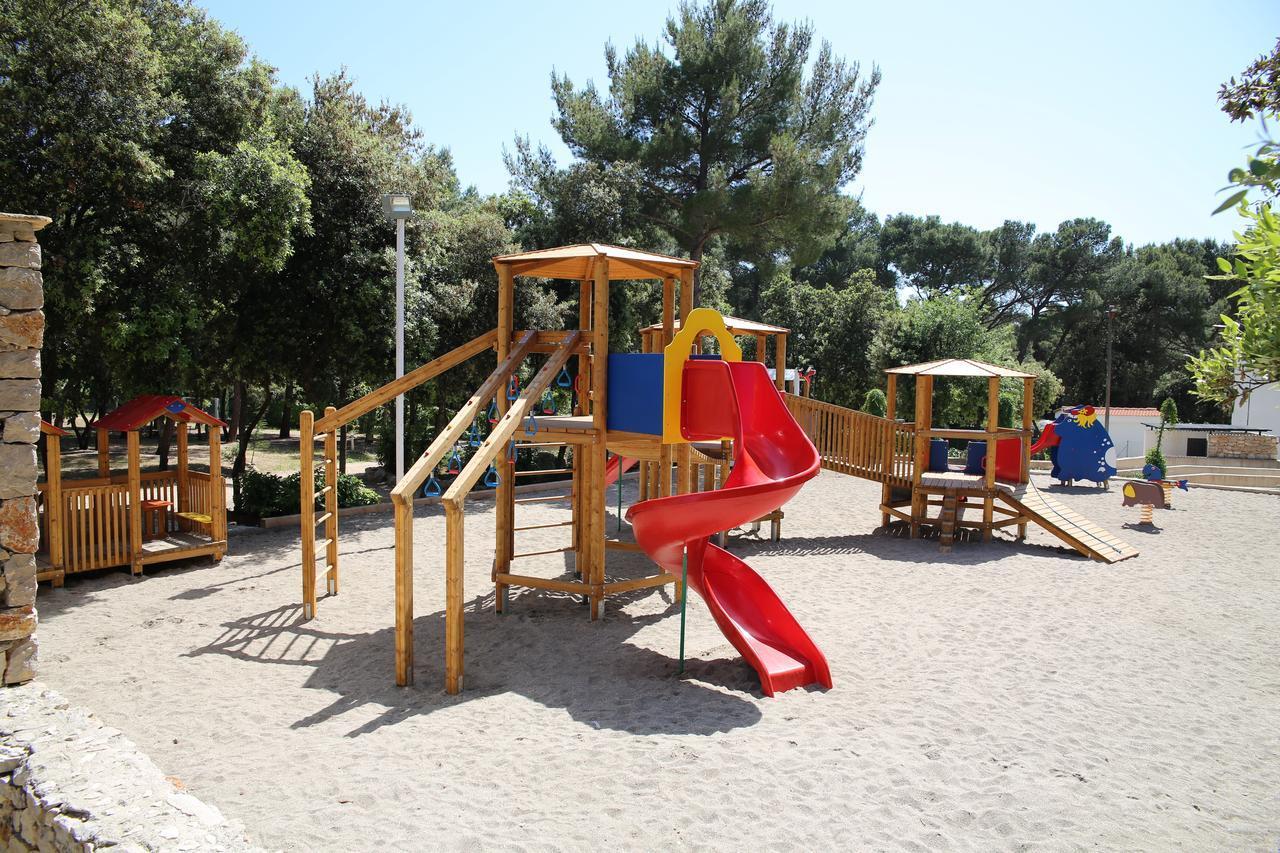 Mobile Home Heaven Biograd 비오그라드나모루 외부 사진