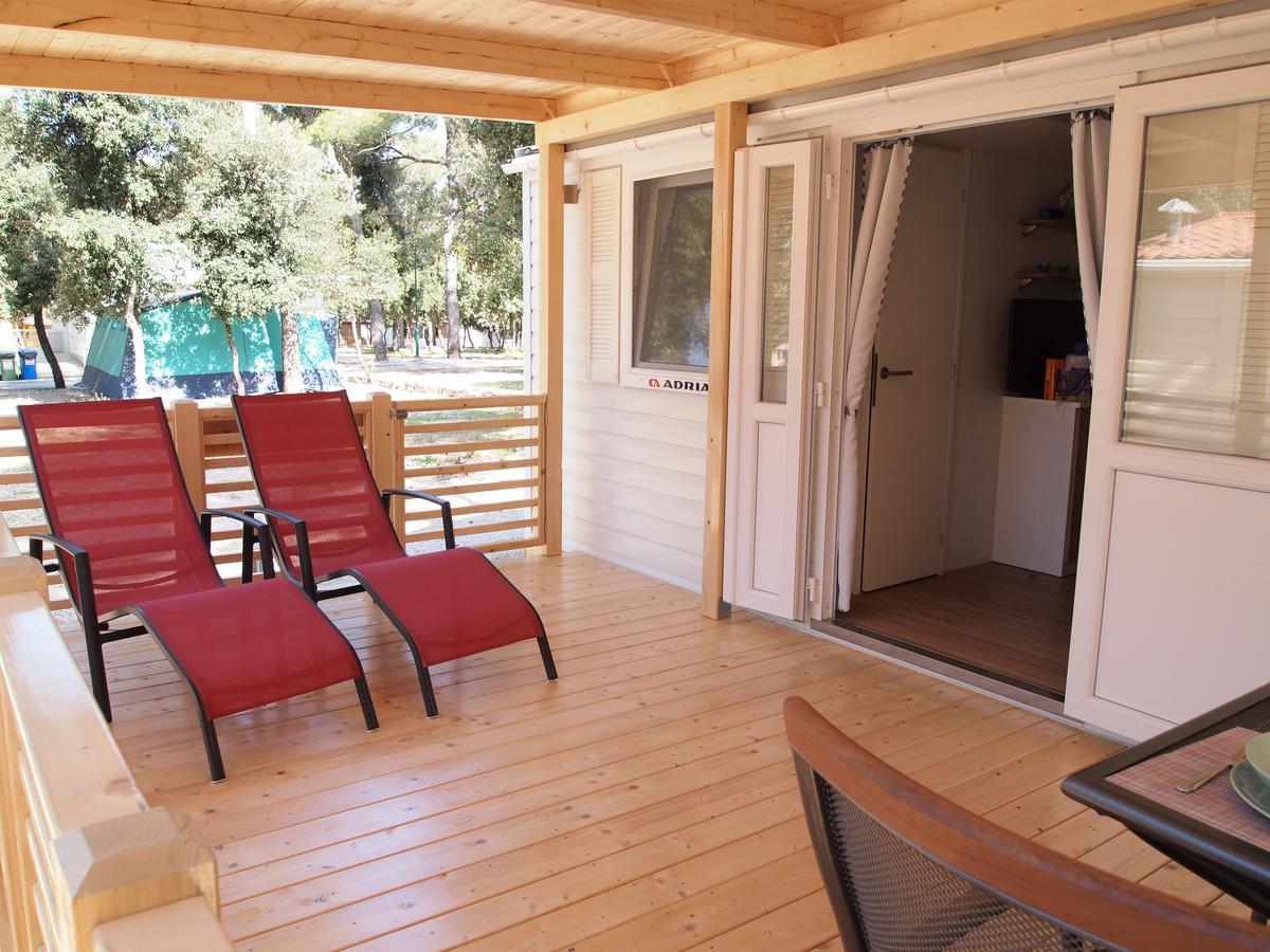 Mobile Home Heaven Biograd 비오그라드나모루 외부 사진